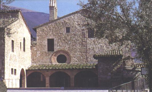 San Damiano - pvodn klter klarisek za hradbami Assisi