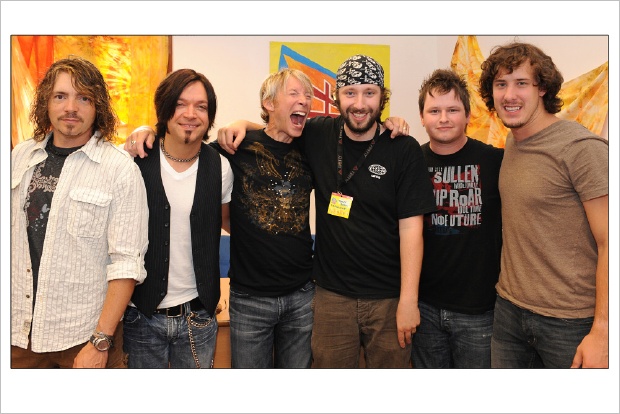 SonicFlood a a n� produk�n� Tom� Pol�vka (s ��tkem na hlav�)