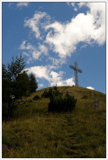 Bl�zko vrcholu (fotograf mokr� jak my�)